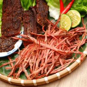 Thịt trâu gác bếp Tây Bắc